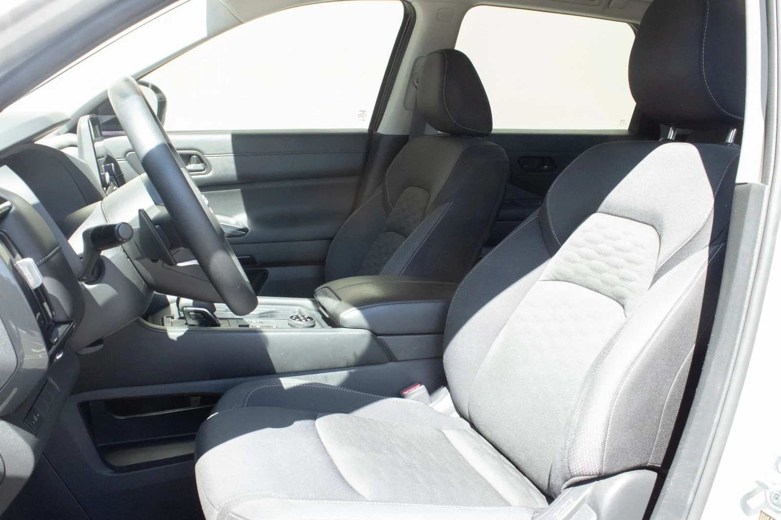 Used 2024 Silver Nissan S image 12