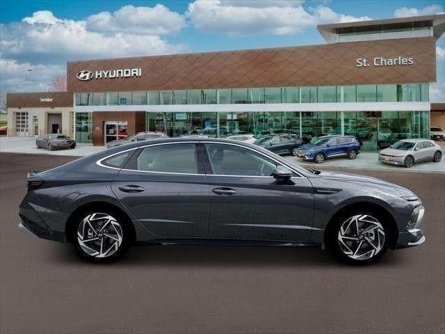 2026 Hyundai Sonata SEL - Photo 9