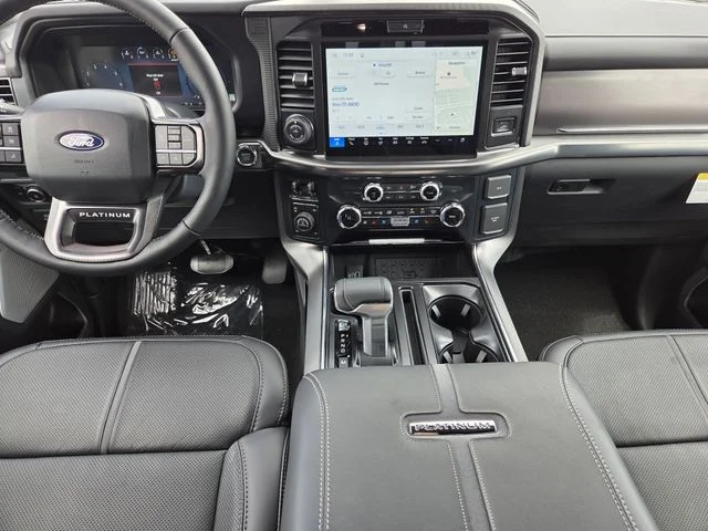 New 2026 Star White Metallic Tri-Coat Ford Platinum® image 29