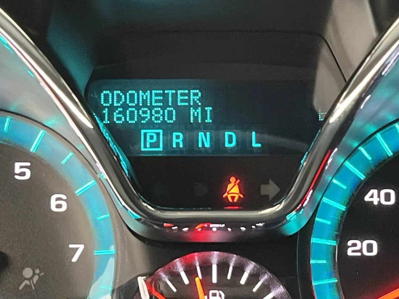 Used 2017 TUNGSTEN METALLIC Chevrolet LT image 17