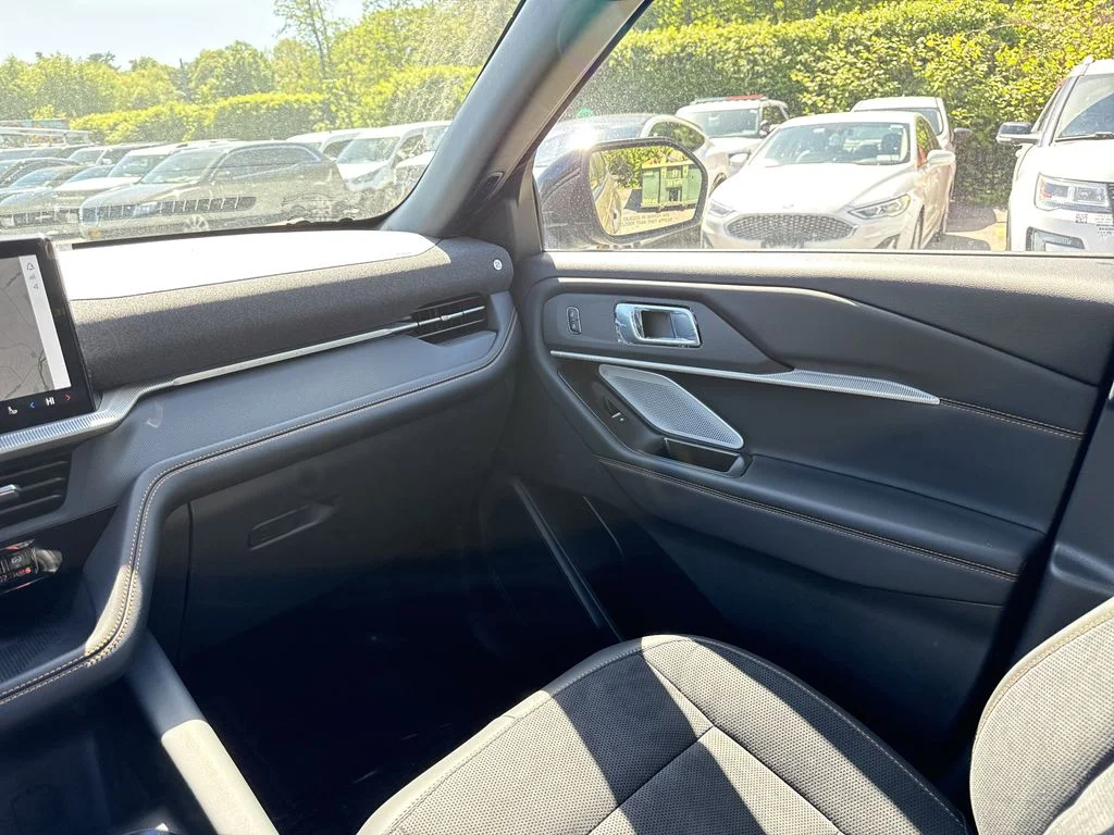 New 2026 Marsh Gray Ford Tremor® image 16