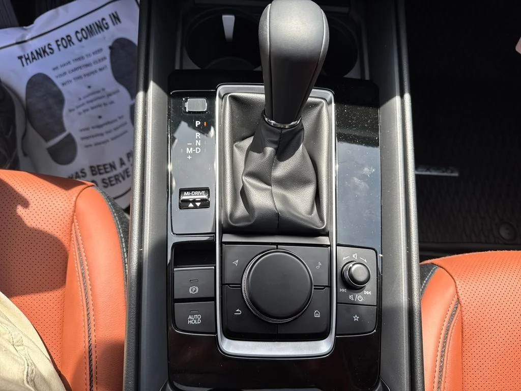 New 2026 Sand Metallic Mazda 2.5 Turbo Meridian Edition image 25