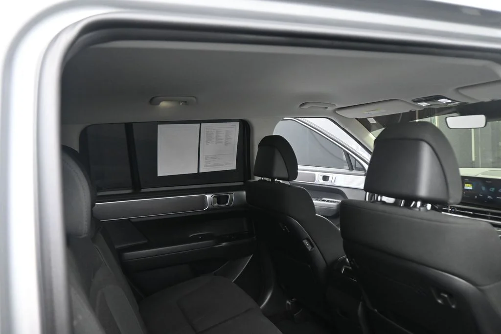 Used 2024 Silver Hyundai SE image 45