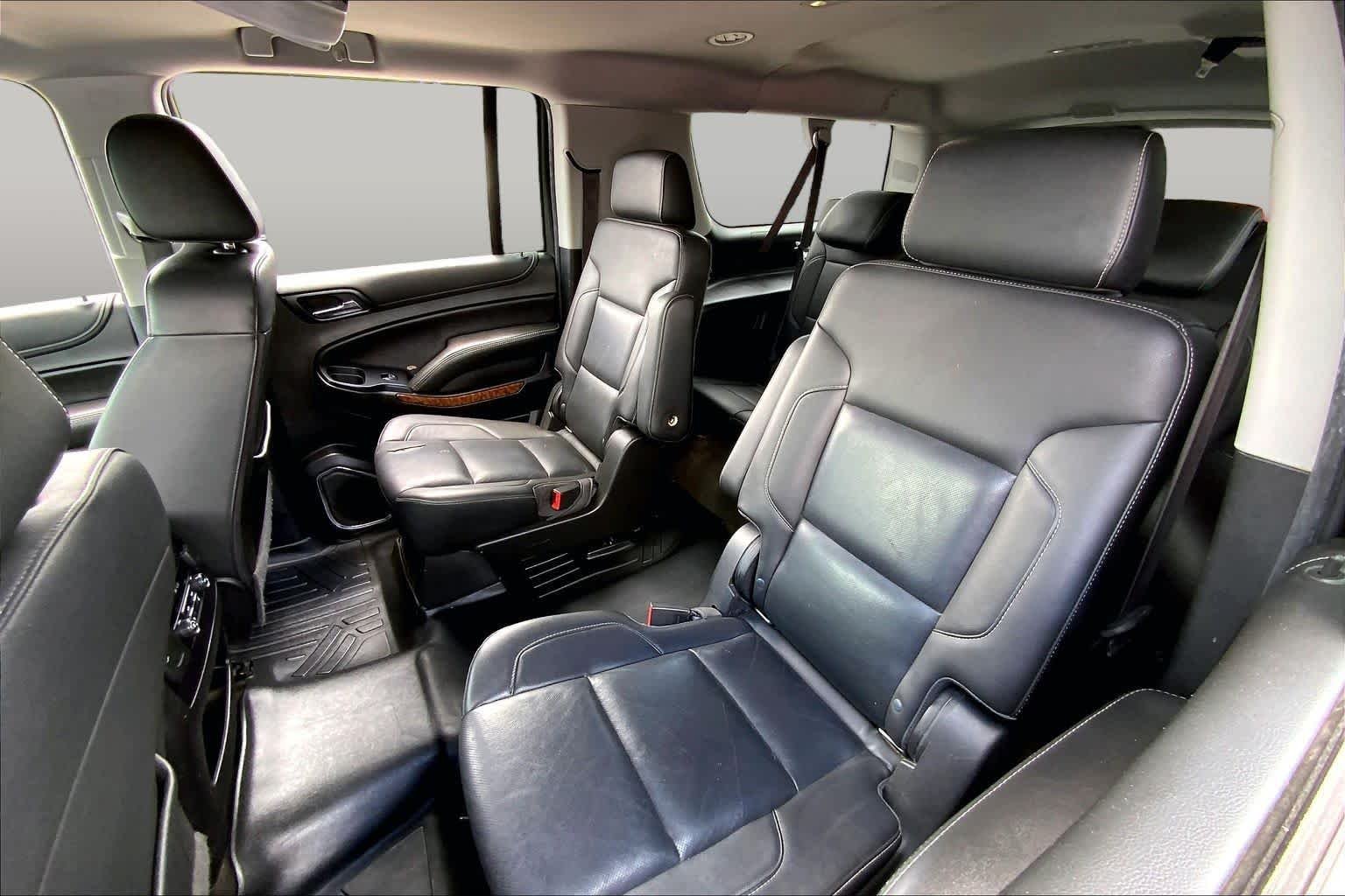 Used 2018 Black Chevrolet Premier image 20