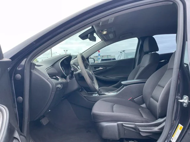 Used 2023 Gray Chevrolet LS image 10