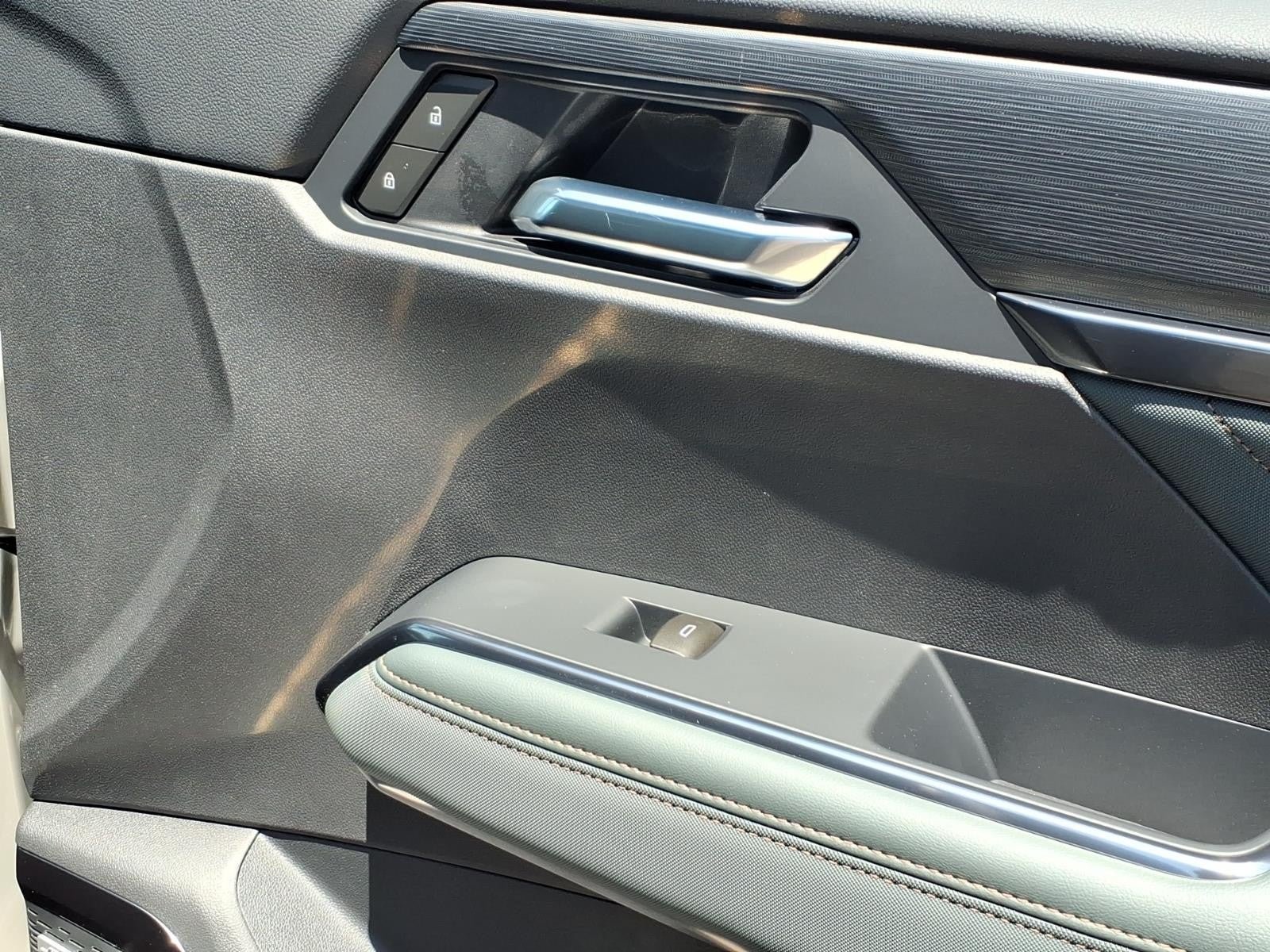 2026 GMC Acadia AT4 - Photo 67