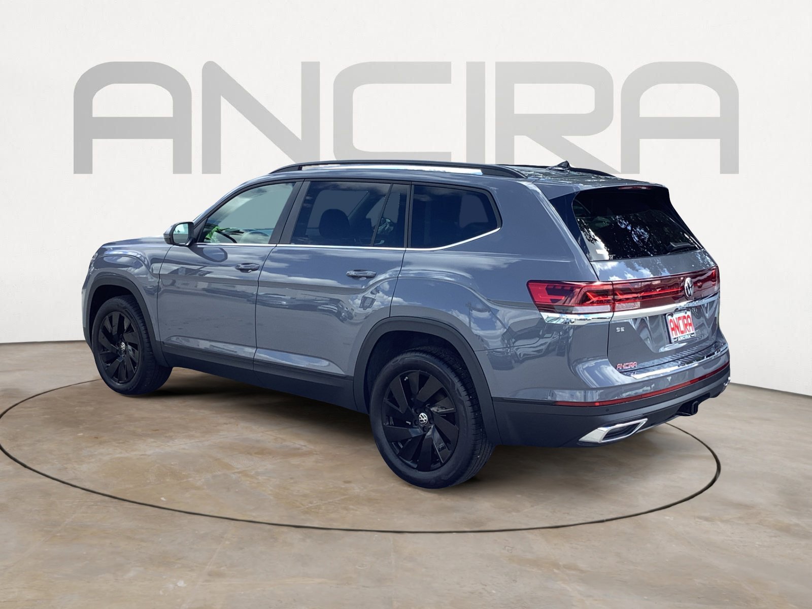 New 2026 Pure Gray Volkswagen 2.0T SE w/Technology image 6