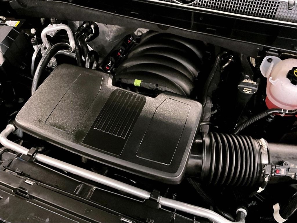 Used 2026 Black Chevrolet High Country image 36
