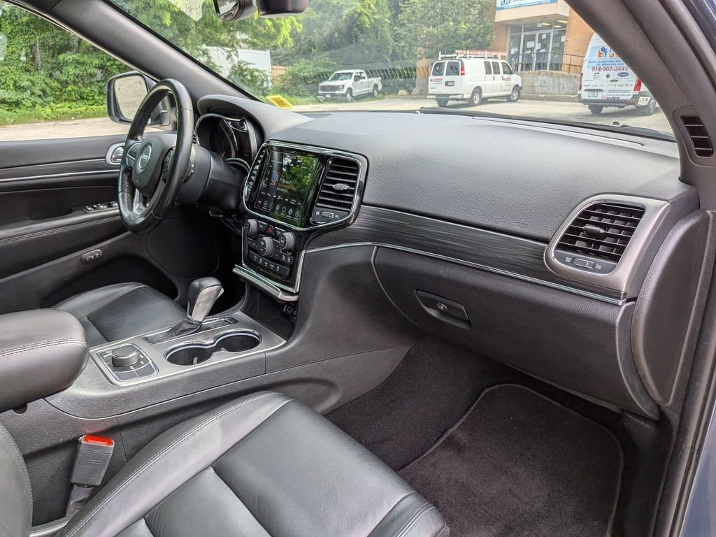 Used 2021 Blue Jeep Limited image 28