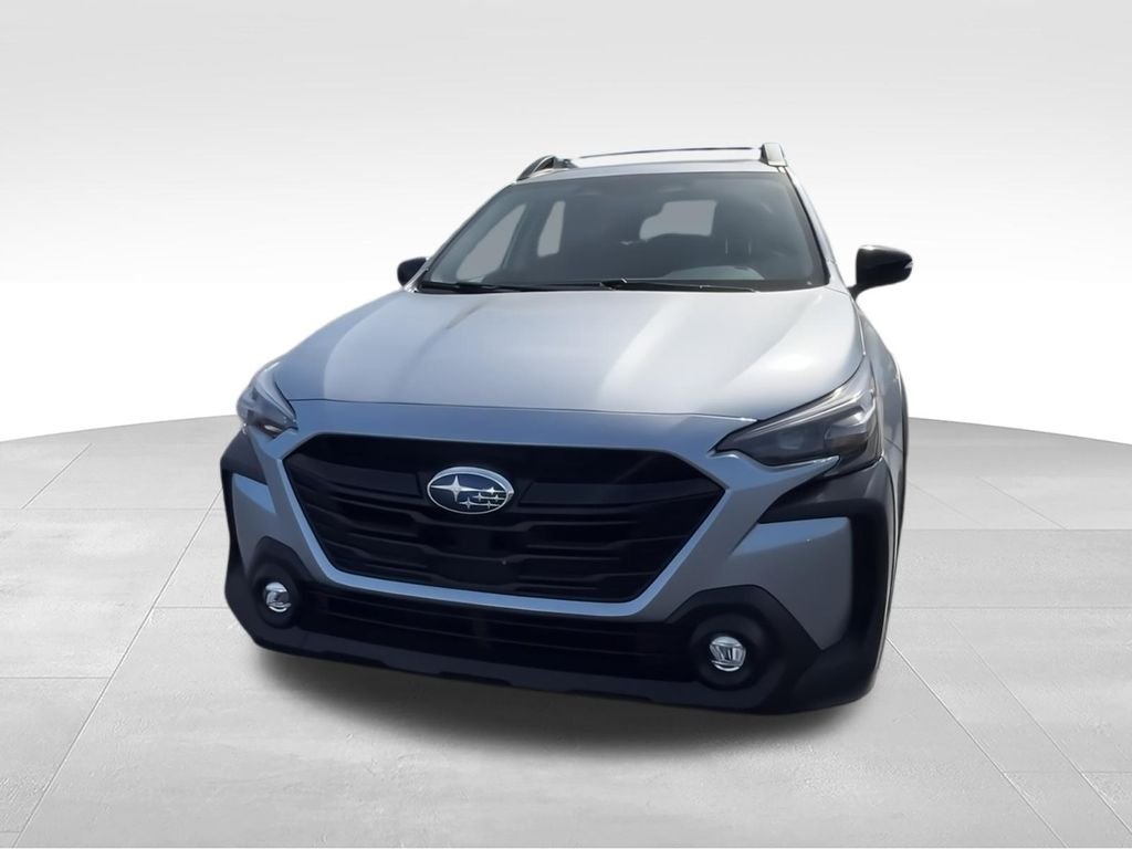 Used 2024 Silver Subaru Onyx Edition XT image 3