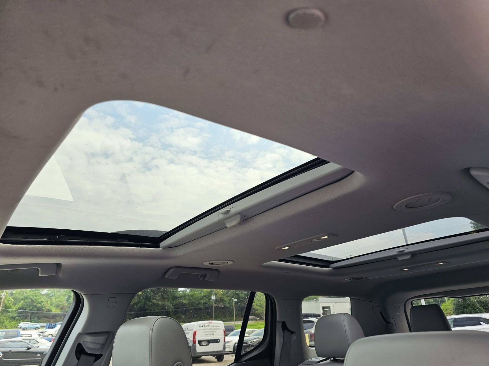 Used 2021 Summit White GMC SLT image 18