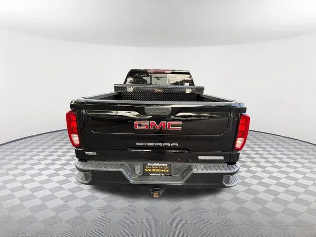 Used 2021 ONYX BLACK GMC Elevation image 6