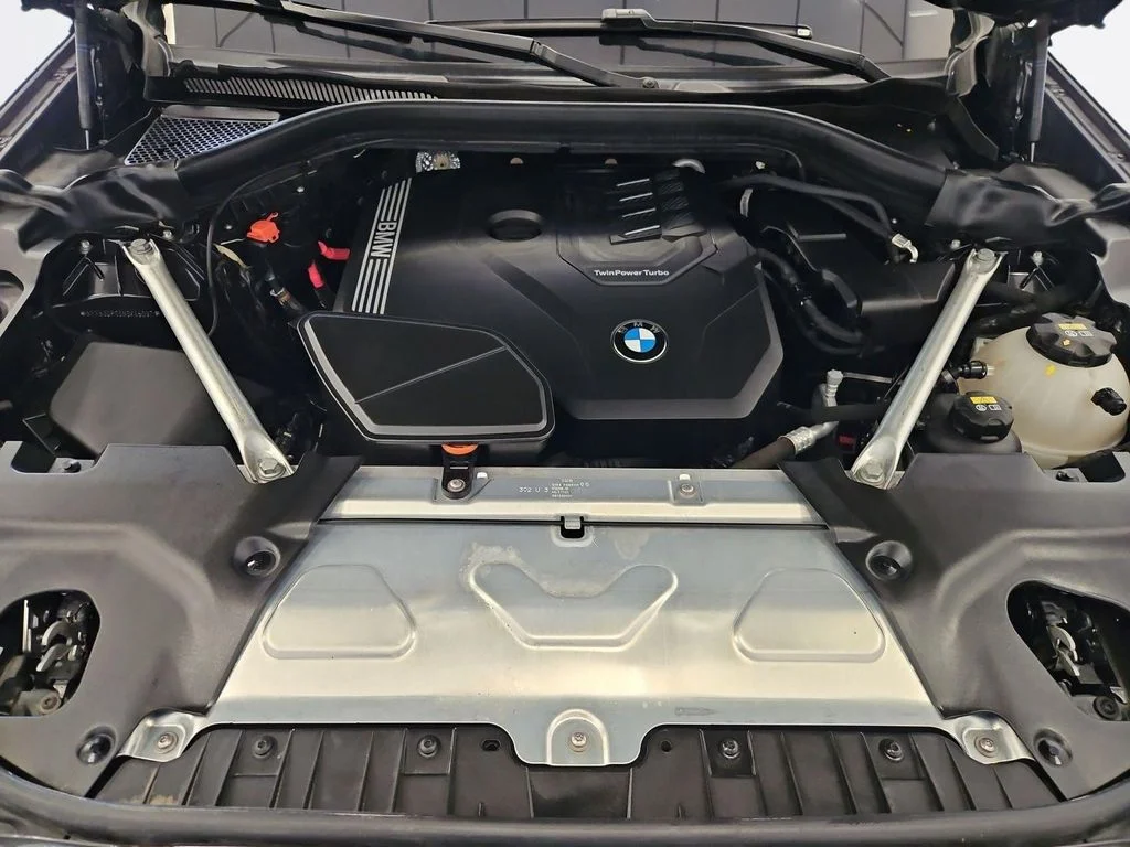 Used 2022 Dark Graphite Metallic BMW xDrive30i image 31