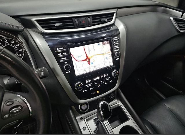 Used 2019 Black Nissan SL image 7