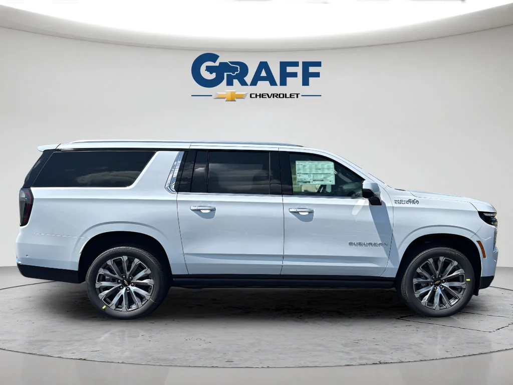 New 2026 Polar White Tricoat Chevrolet High Country image 9