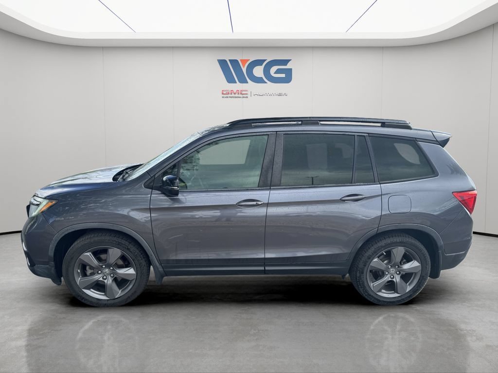 Used 2019  Honda Touring image 6