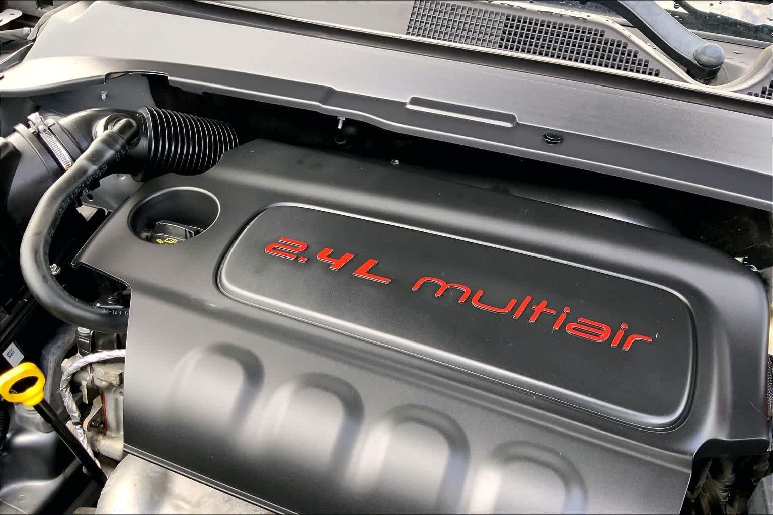 Used 2021 Billet Silver Metallic Clearcoat Jeep Trailhawk image 32