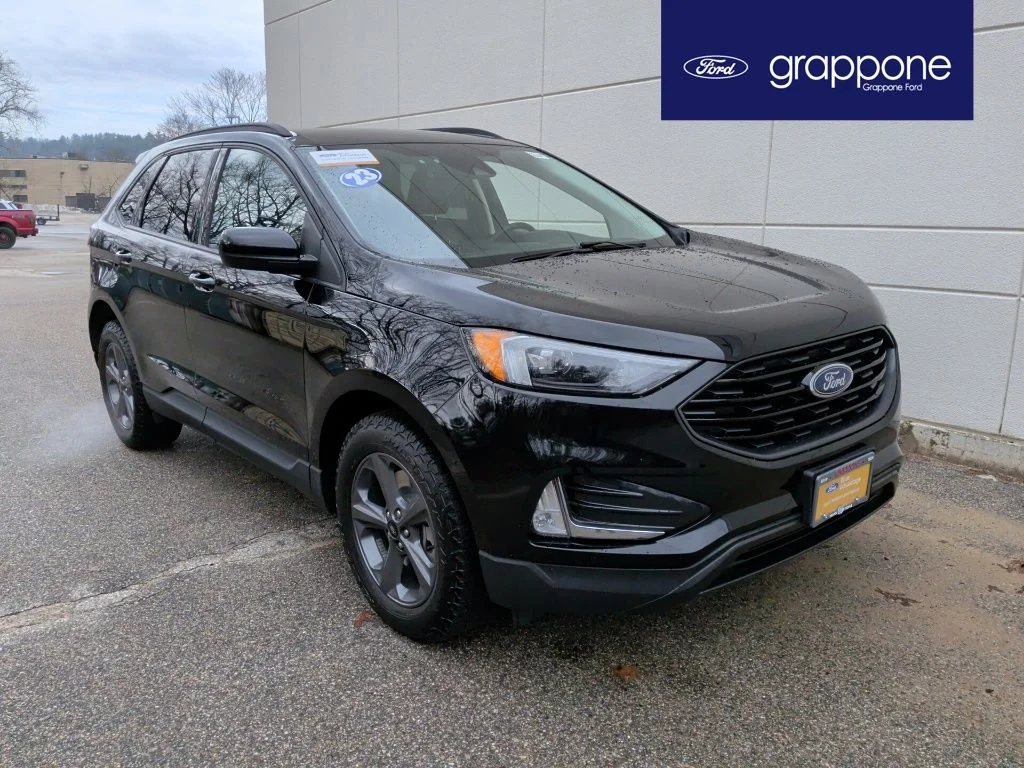 2023 Ford Edge SEL AWD's photo