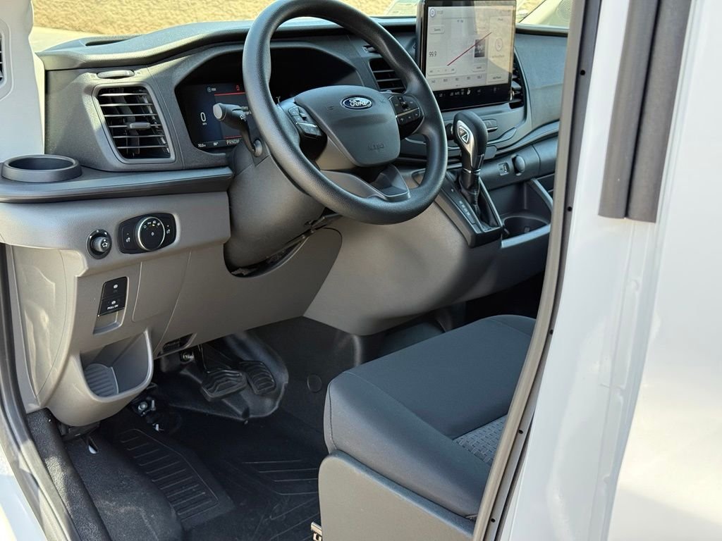 2026 Ford Transit Van Base - Photo 6