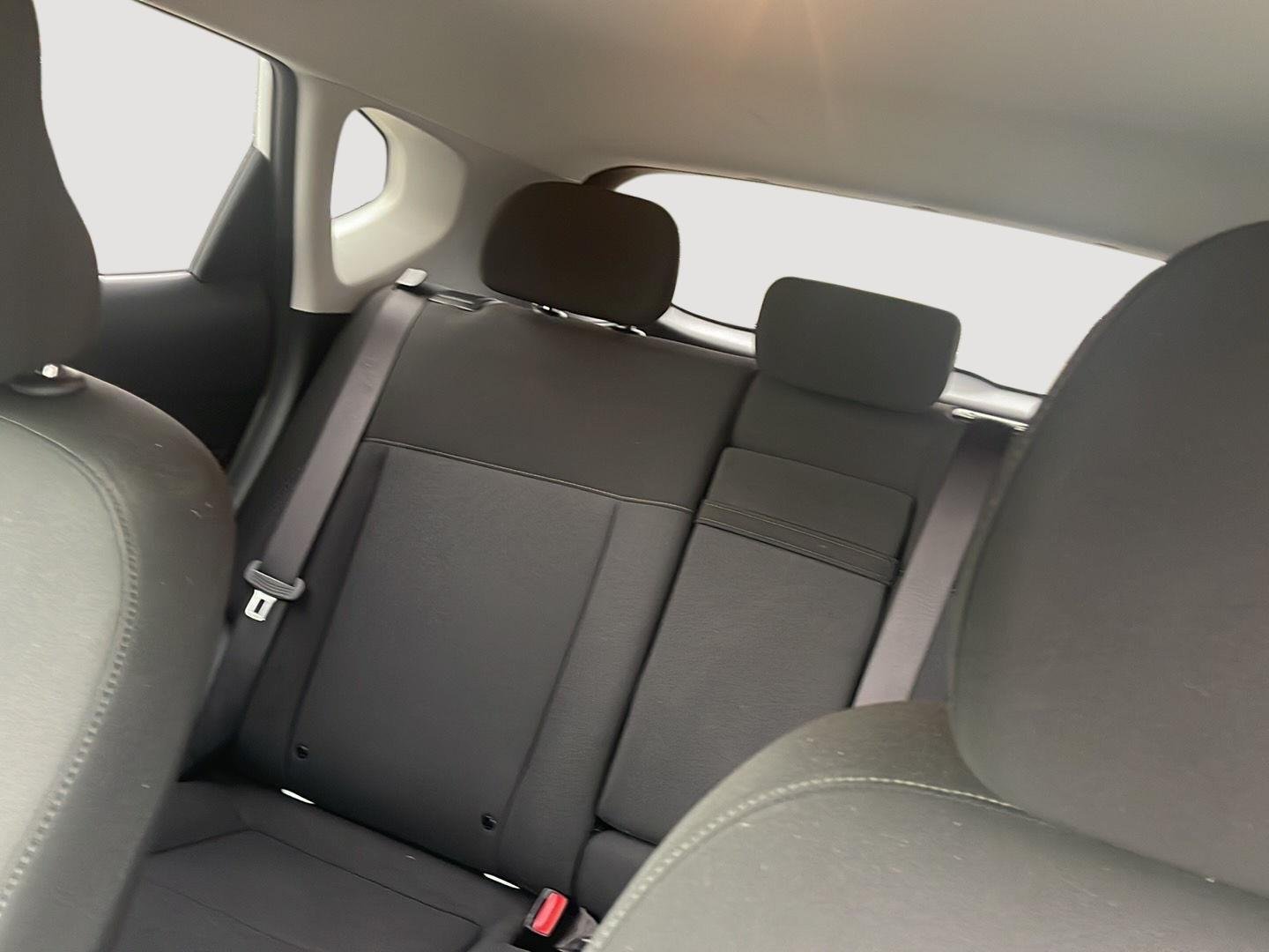 2025 Hyundai Kona SEL - Photo 35