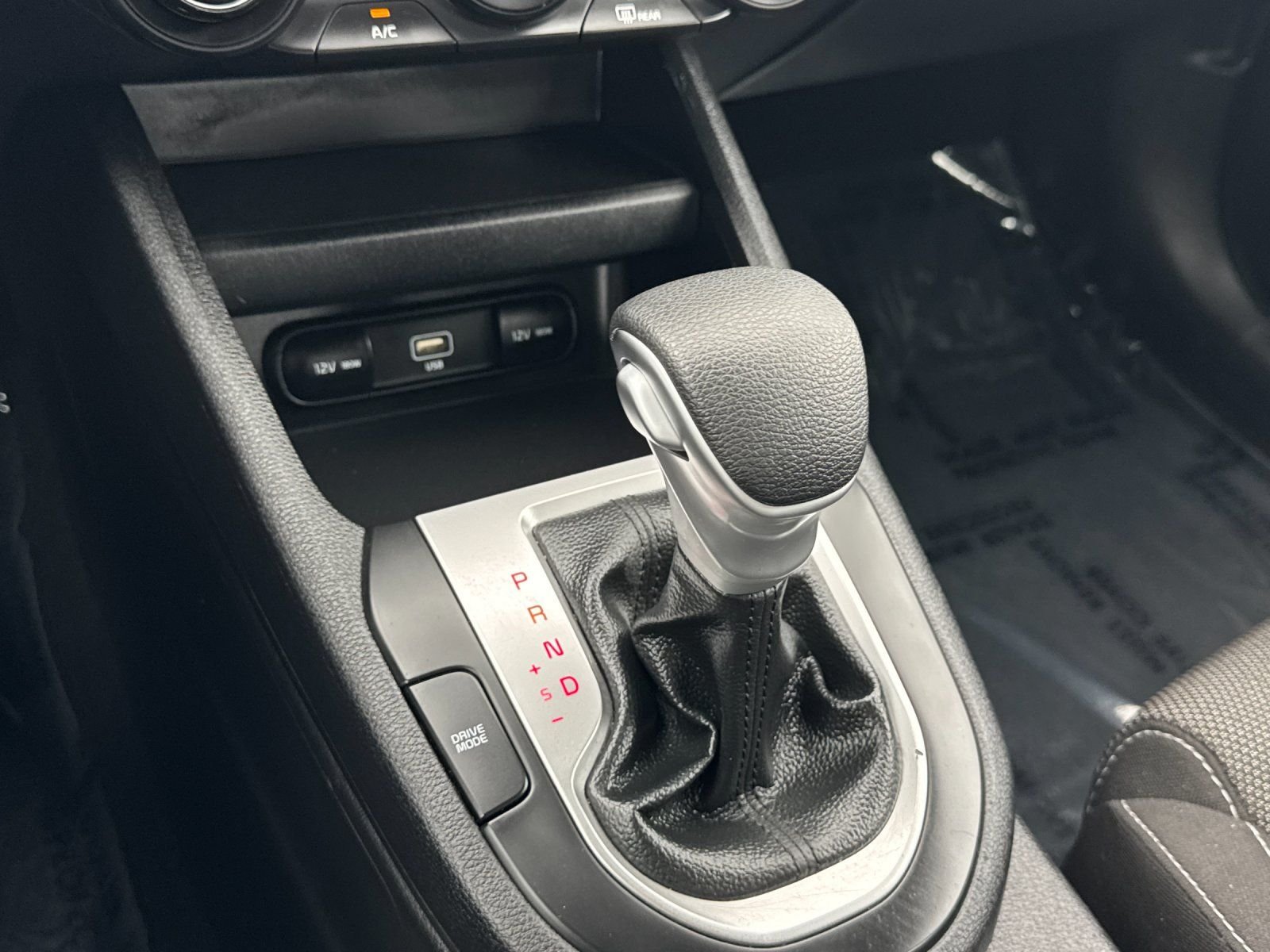 Certified Used 2023 White Kia LXS image 19