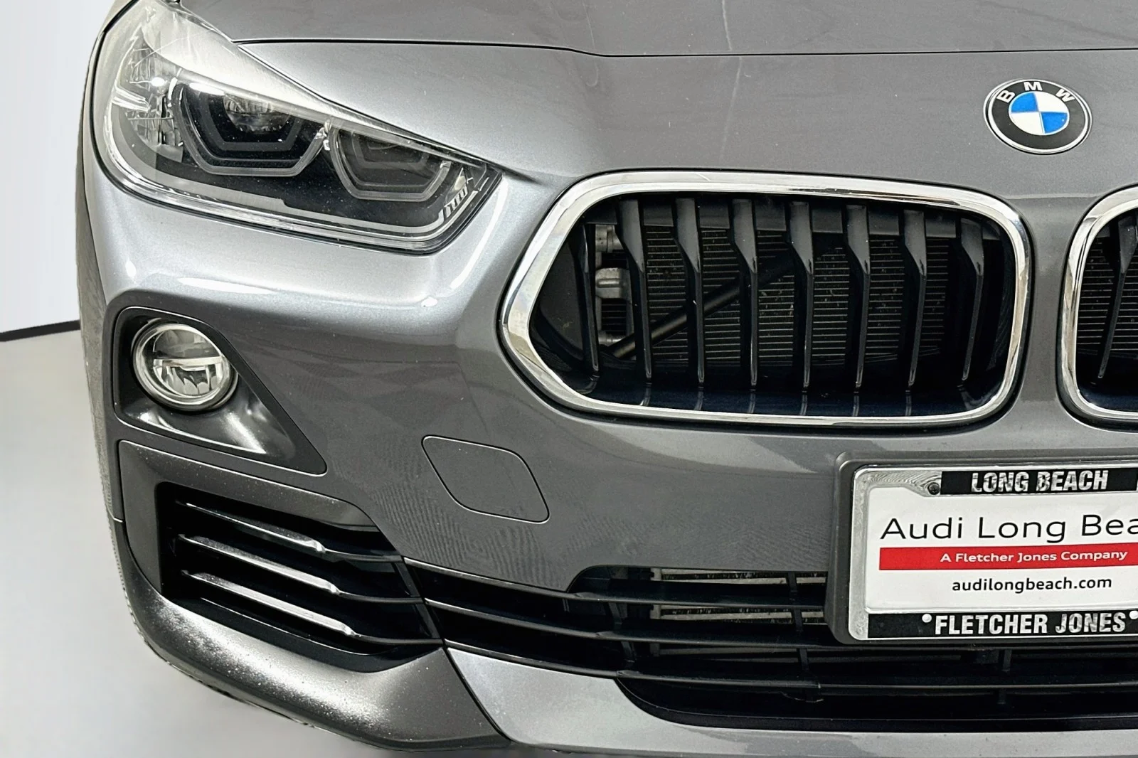 Used 2018 Mineral Gray Metallic BMW xDrive28i image 16