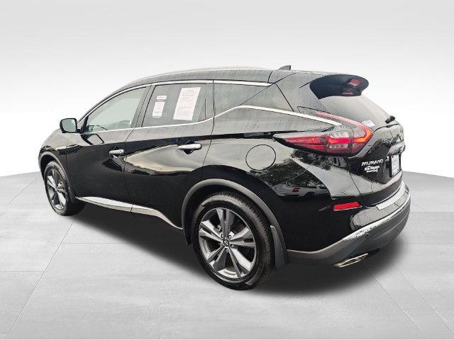 Used 2024 Black Nissan Platinum image 3