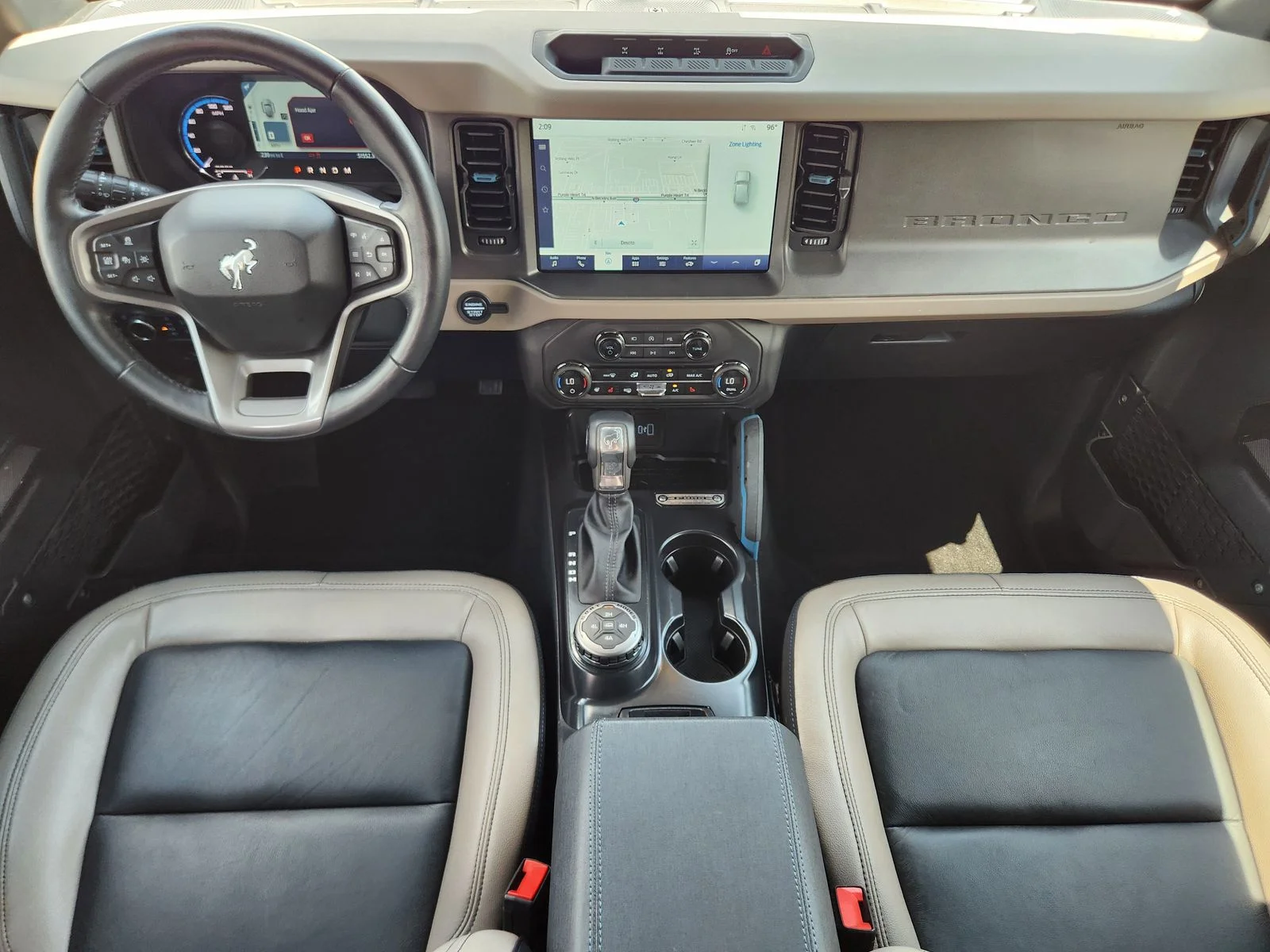 Used 2024 Gray Ford Wildtrak image 26