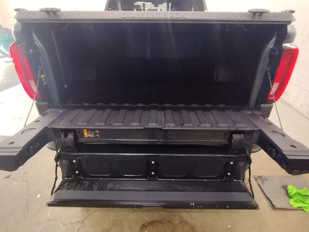 Used 2021 Blue GMC AT4 image 24