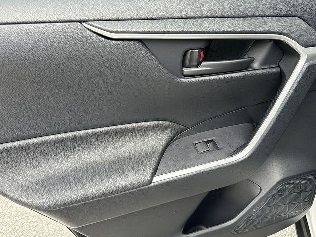 Certified Used 2024 ICE CAP Toyota  image 19