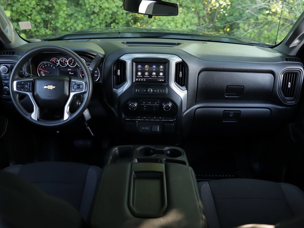 Used 2022 Northsky Blue Metallic Chevrolet Custom image 19