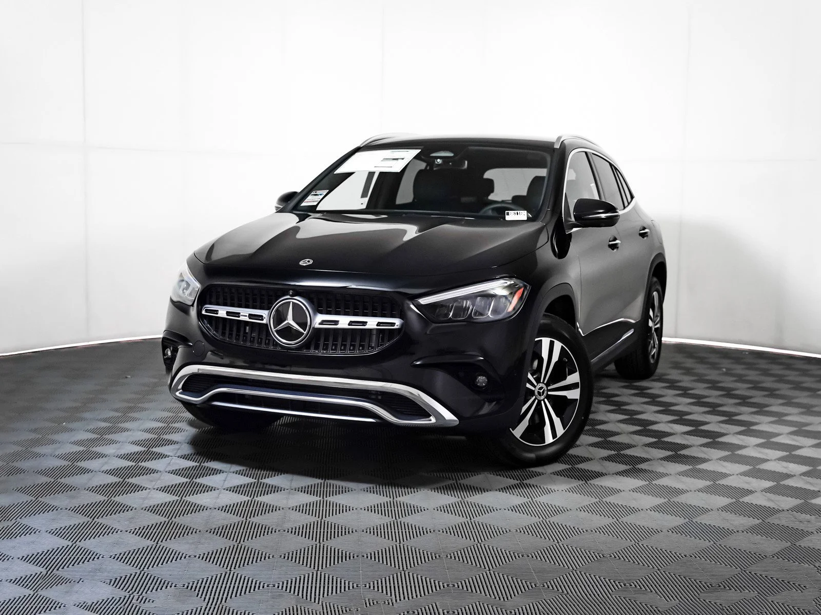 2026 Mercedes-Benz GLA GLA 250's photo