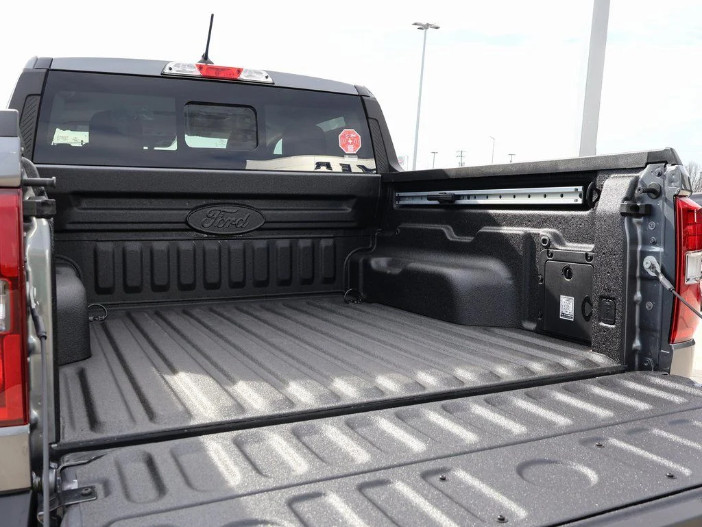 New 2026 Carbonized Gray Metallic Ford Tremor® image 16