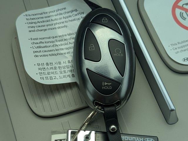 New 2026 Silver Hyundai SEL FWD image 34