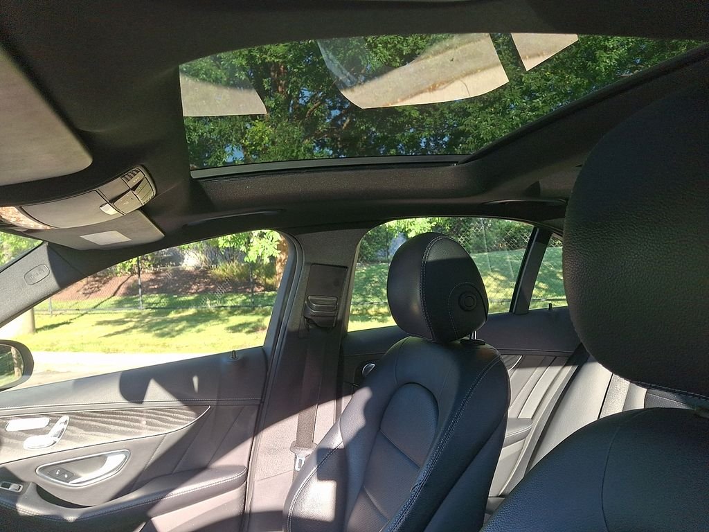 Used 2015  Mercedes-Benz C 400 image 12