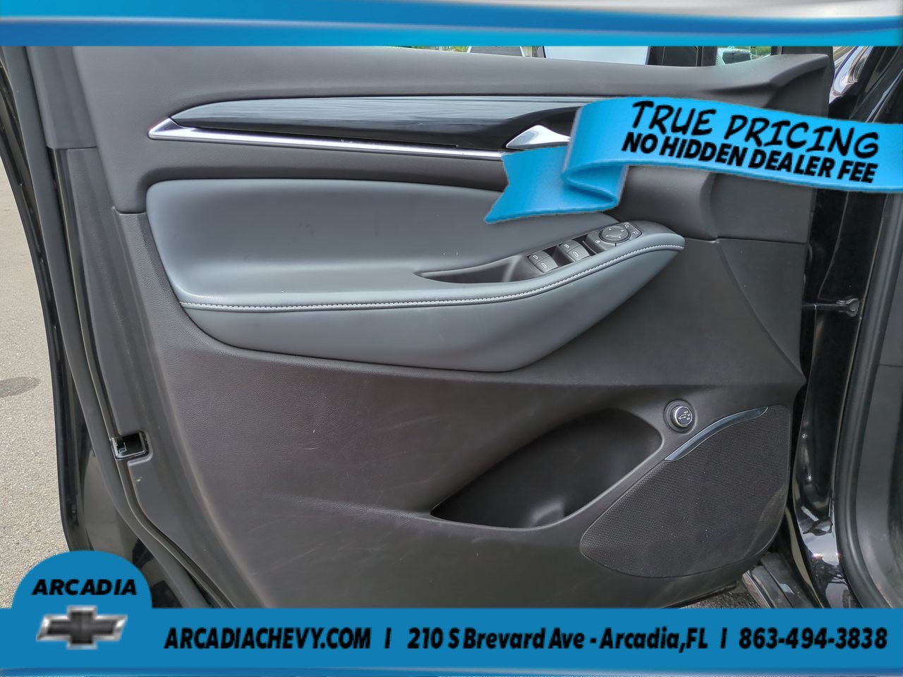 Used 2021 Ebony Twilight Metallic Buick Essence image 13