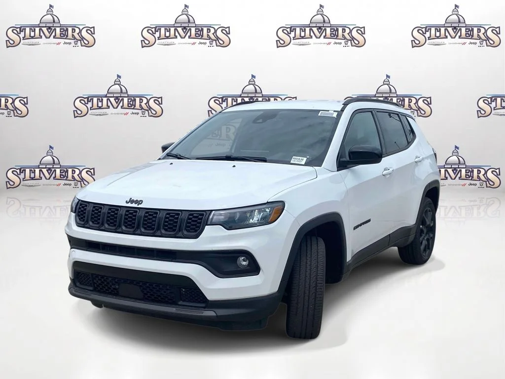 New 2026 Bright White Clear-Coat Exterior Paint Jeep Latitude Altitude image 3