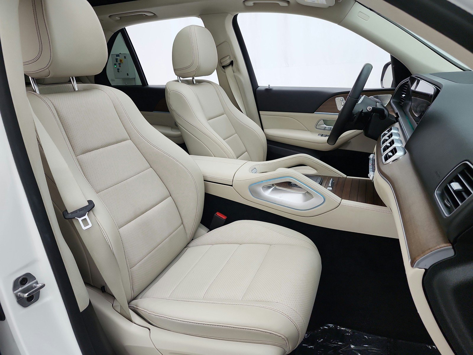 Used 2022 Polar White Mercedes-Benz GLE 350 4MATIC® SUV image 20