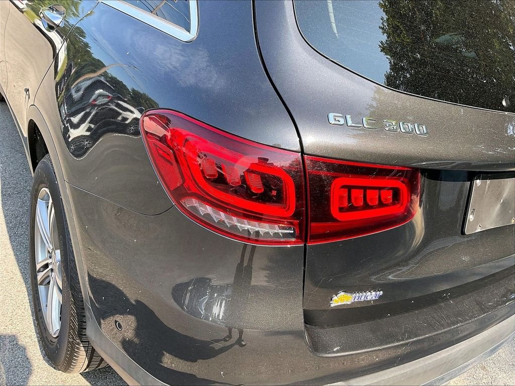 Used 2021 Gray Mercedes-Benz GLC 300 image 32