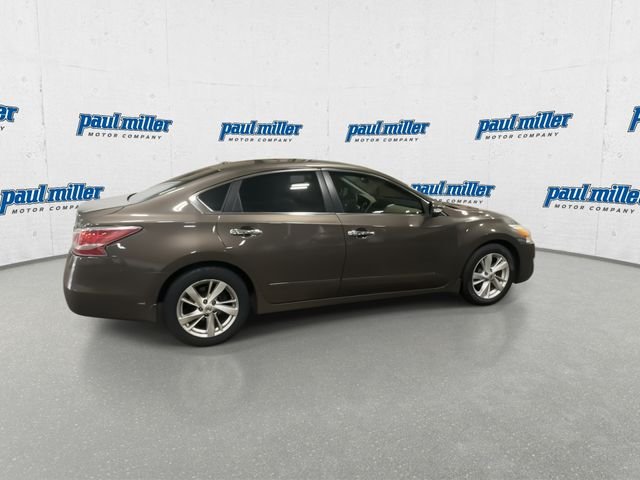 Used 2015 Brown Nissan 2.5 SV image 5