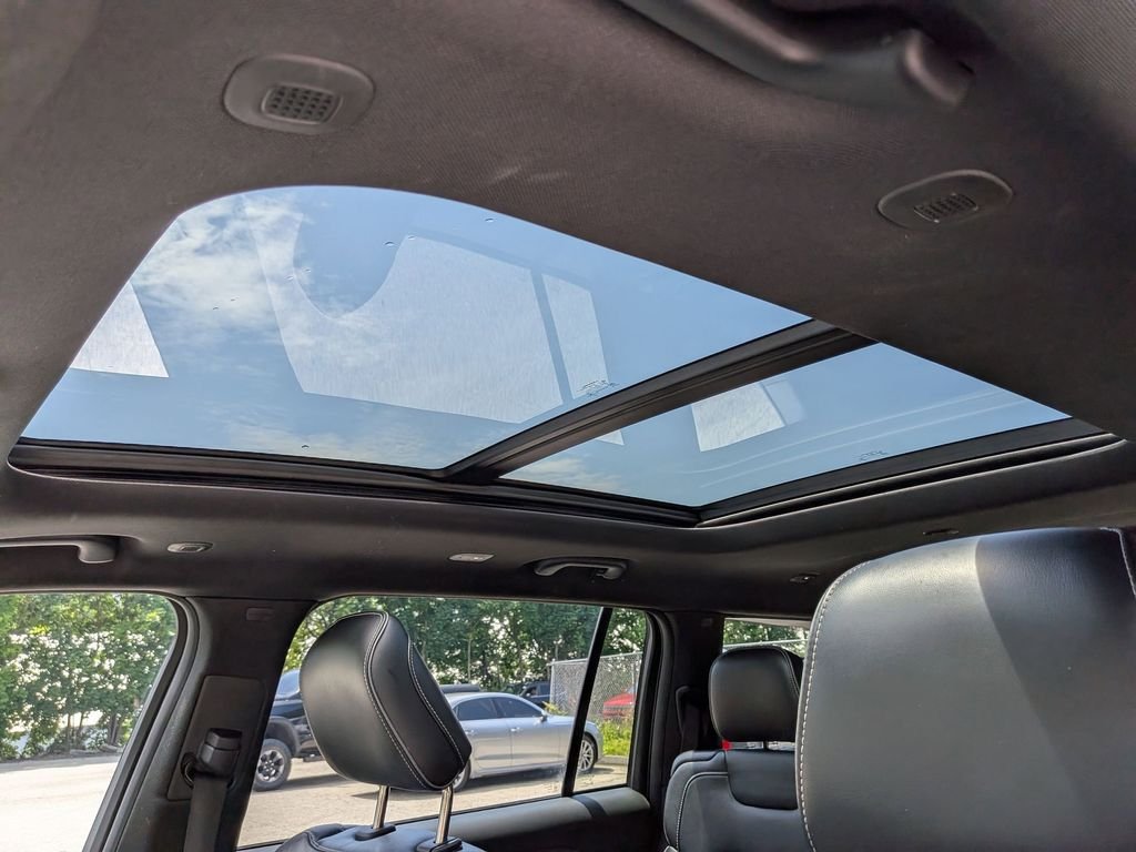 Used 2023 Black Jeep Overland image 25