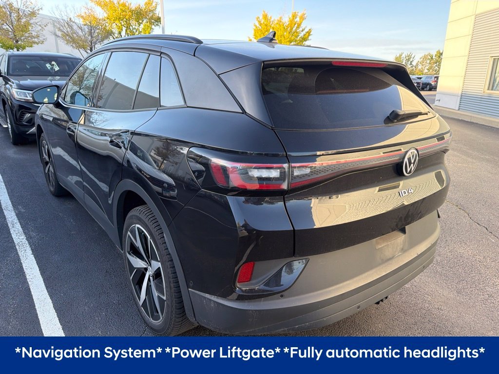 Used 2023 Black Volkswagen Pro S image 2