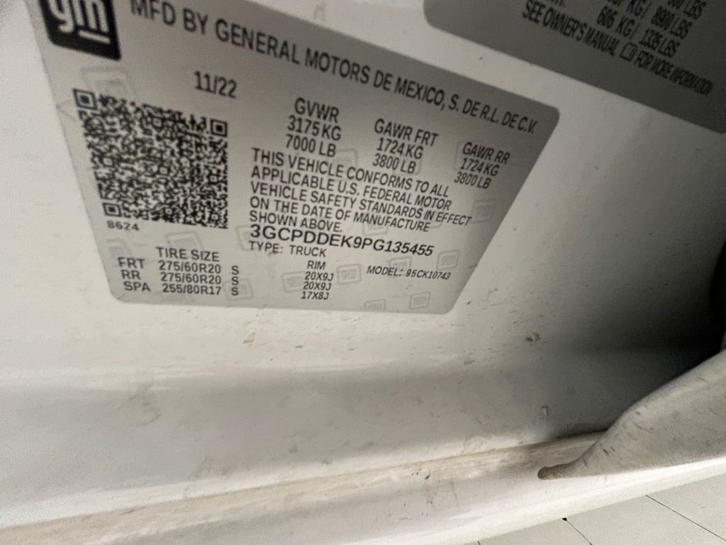 Used 2023 White Chevrolet LT image 20