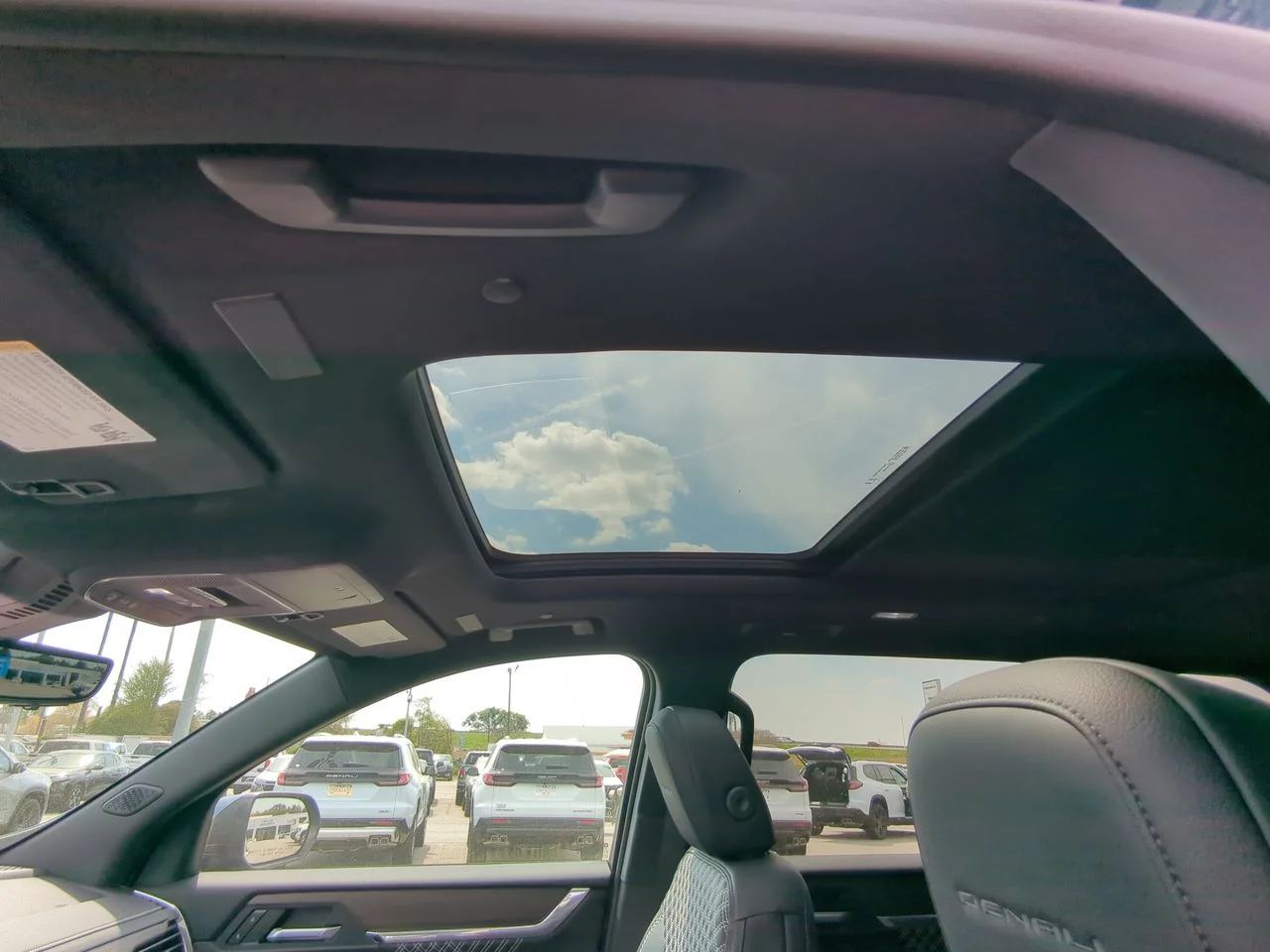 2026 GMC Acadia Denali - Photo 79