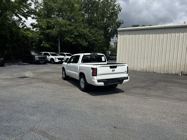 Used 2022 White Nissan SV image 7
