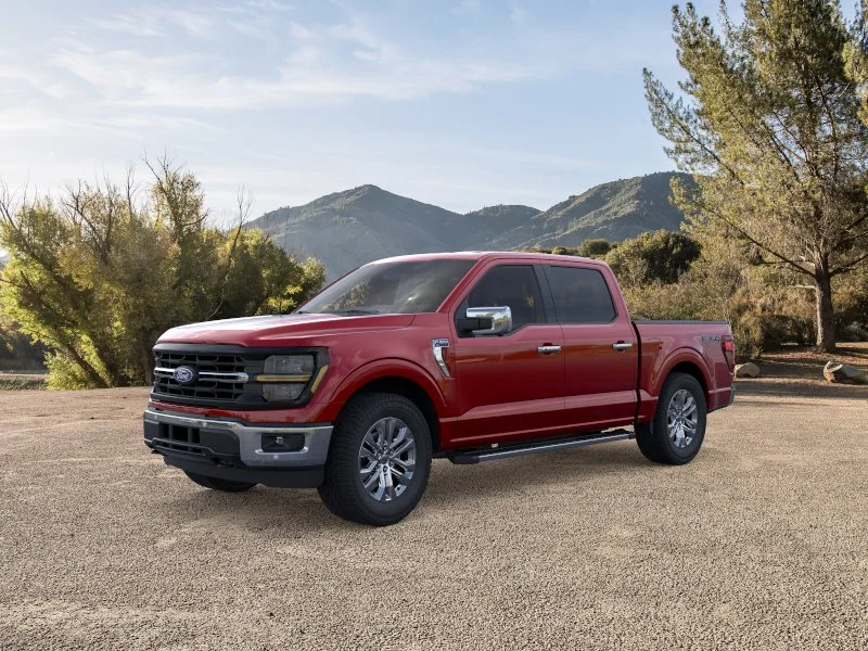 New 2025 Rapid Red Metallic Tinted Clearcoat Ford XLT image 24