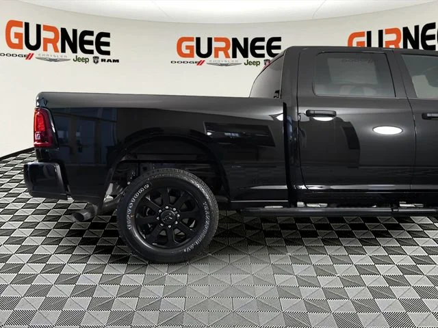 New 2026 Diamond Black Crystal Pearl-Coat Exterior Paint RAM Big Horn image 38