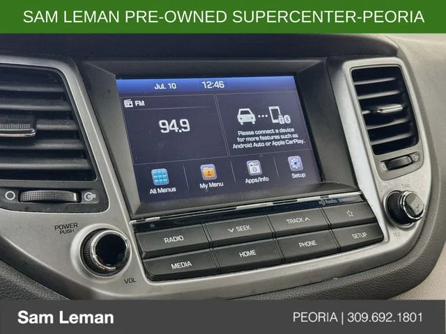 Used 2018 White Hyundai SEL image 14