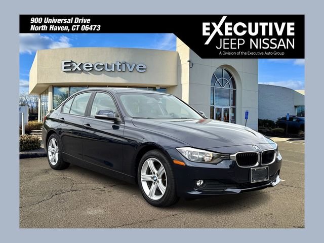 2015 BMW 3 Series 320i xDrive Sedan's photo