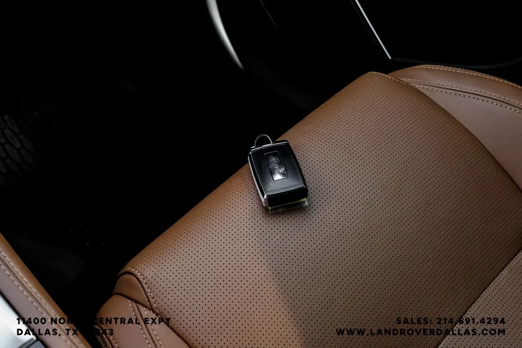 Used 2026 Grey Jaguar P400 R-Dynamic S image 65